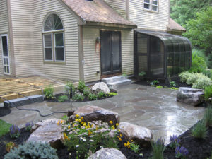 Bluestone patio with sitting stones